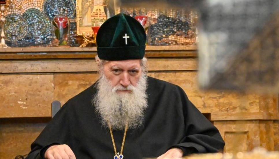 Българският патриарх Неофит поздрави миряните по случай празника Въведение Богородично